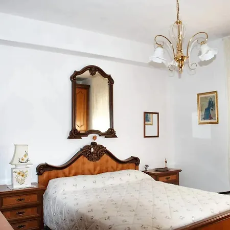 Welcoming With Terrace In 100 M² *